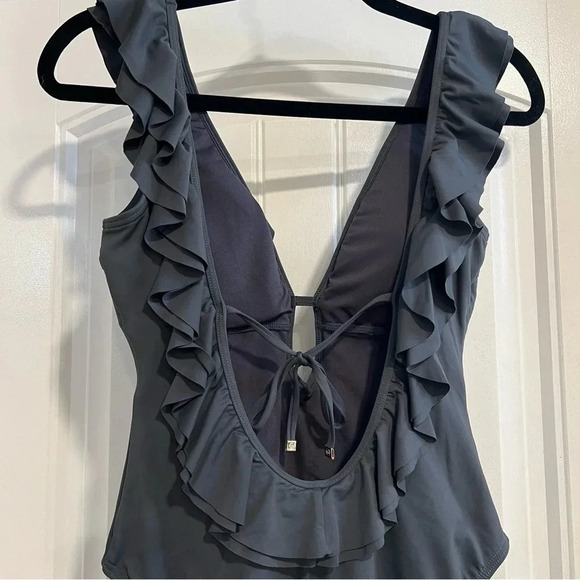 MICHAEL‎ Michael Kors Slate Gray Ruffled Scoop-Back One-Piece Swimsuit. Size 8. - Picture 8 of 16